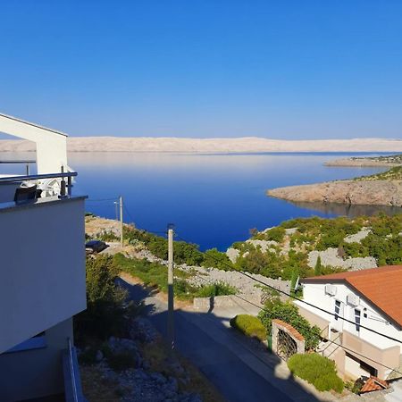 Villa Luce Apartment House 카를로바크 외부 사진