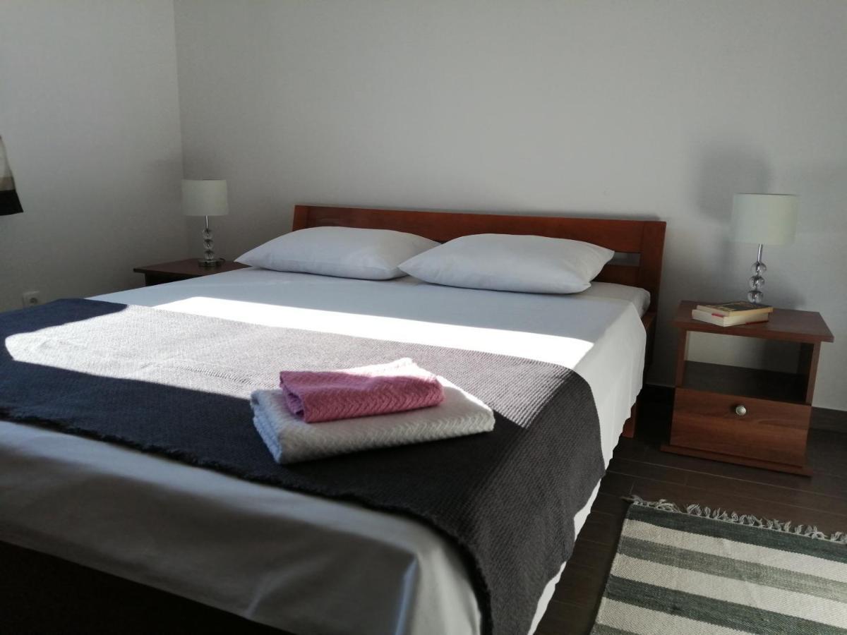 Villa Luce Apartment House 카를로바크 외부 사진