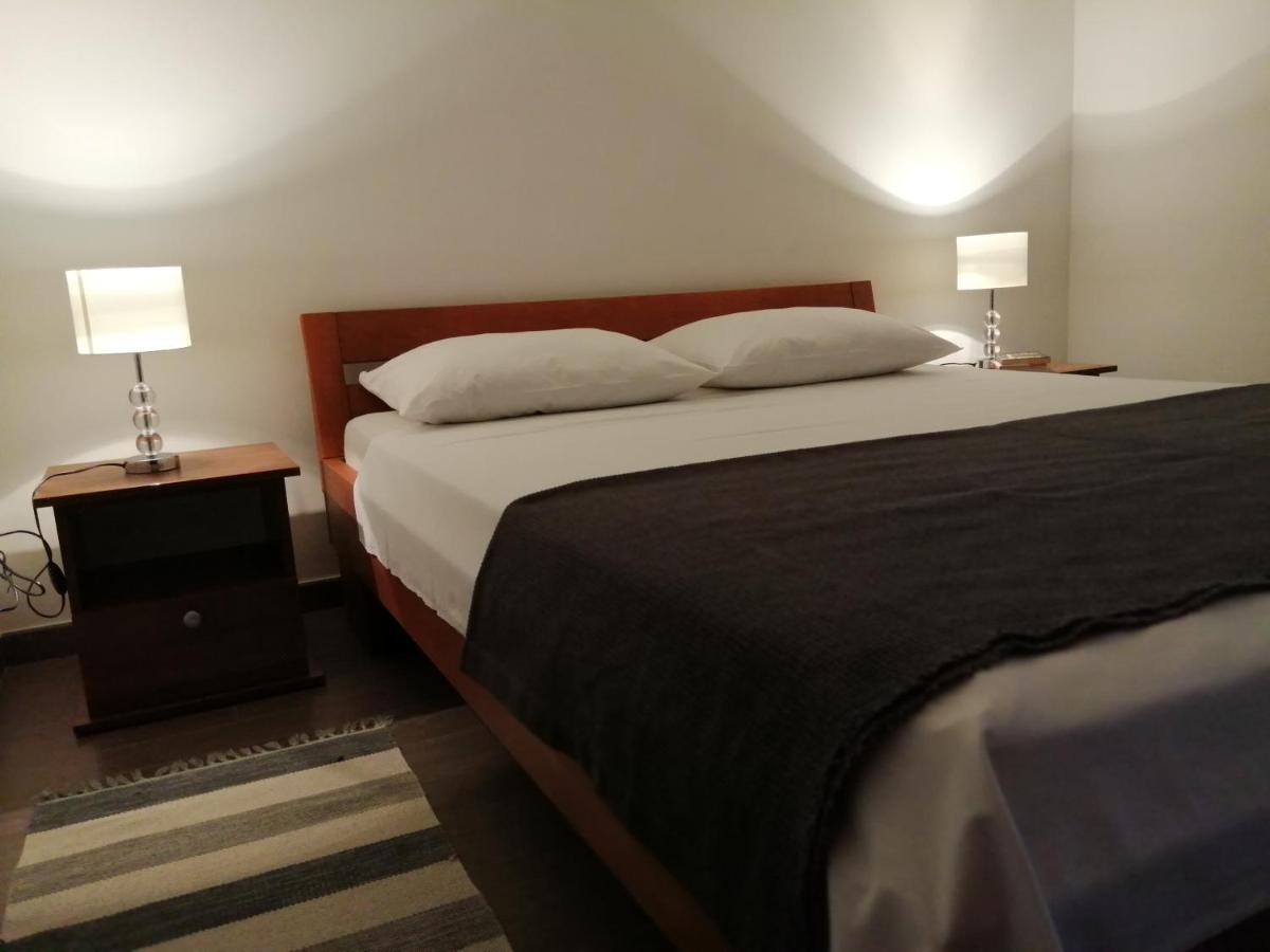 Villa Luce Apartment House 카를로바크 외부 사진