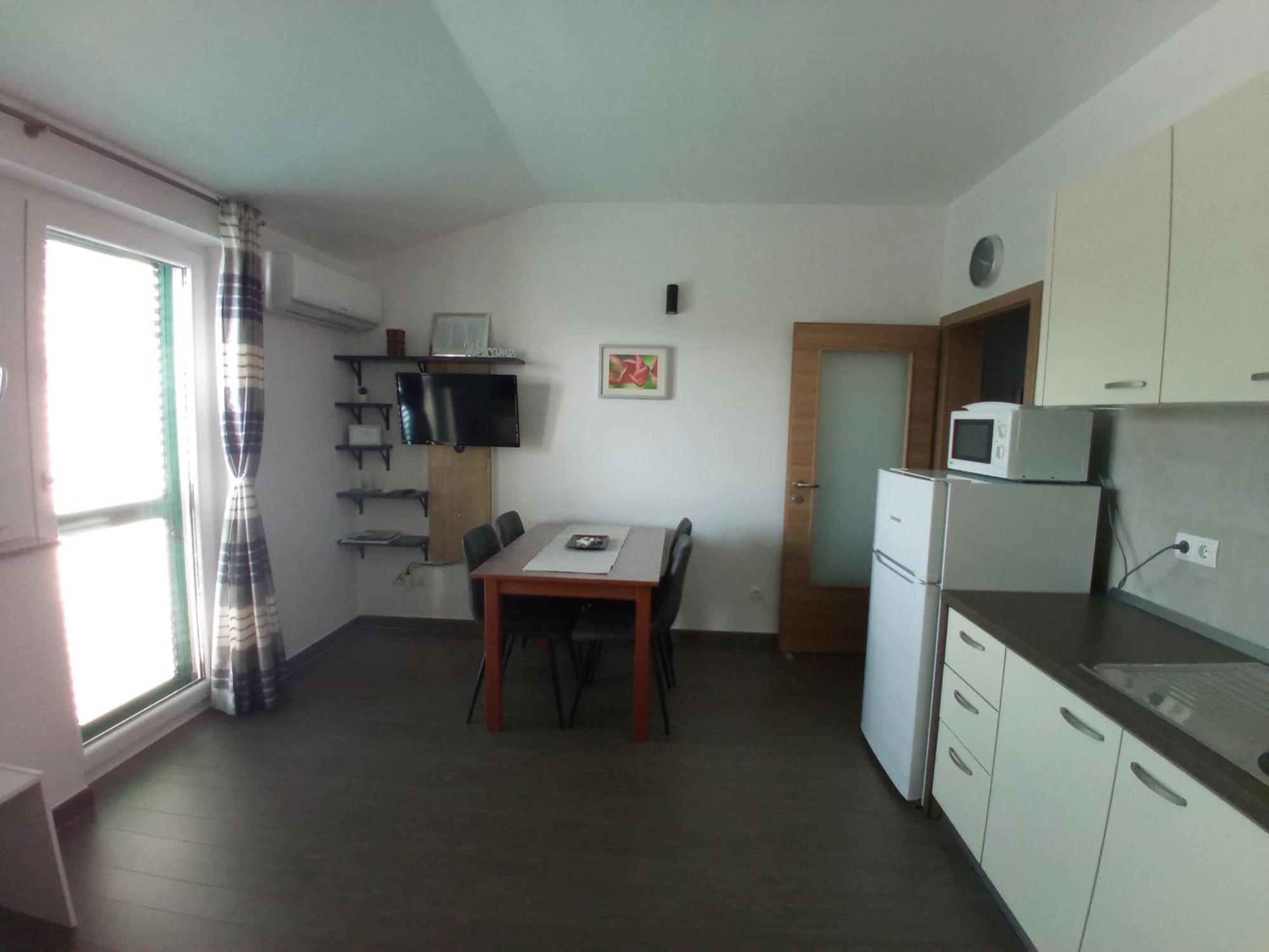 Villa Luce Apartment House 카를로바크 외부 사진