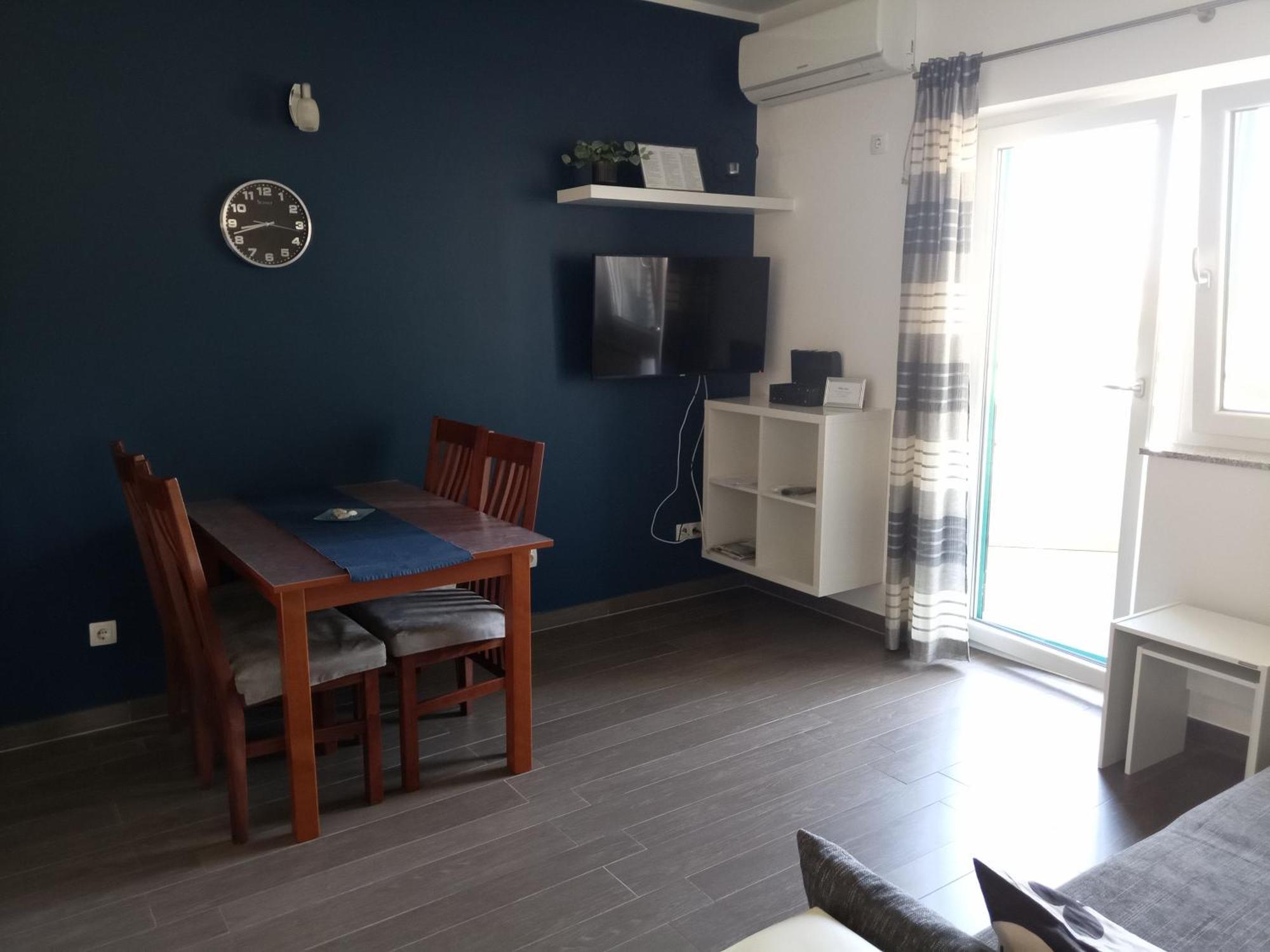 Villa Luce Apartment House 카를로바크 외부 사진